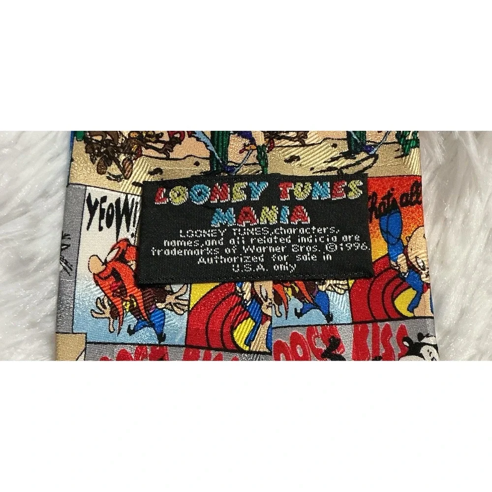 Vintage‎ 1996 Looney Tunes 100% Silk Tie